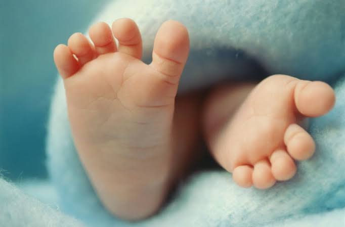 Mãe deixa bebê em boca de fumo como garantia por dívida de R$ 150