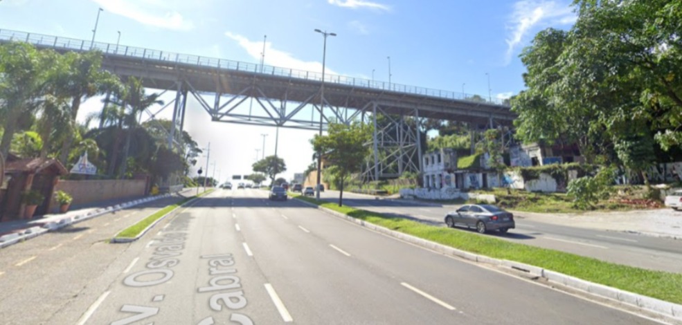Idosa de 70 anos morre atropelada sob a Ponte Hercílio Luz