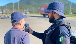PRF registra mais de 100 acidentes em rodovias neste feriadão