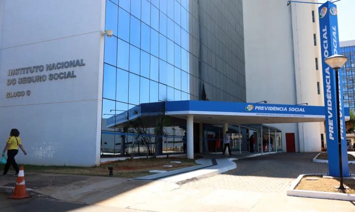 Justiça libera R$ 3,2 bilhões para pagamento de atrasados do INSS