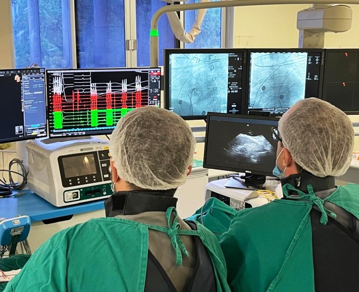 Hospital de SC usa alta voltagem no tratamento de problemas cardíacos