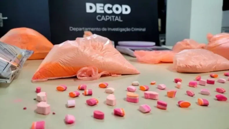 Polícia fecha laboratório clandestino de ecstasy em Florianópolis