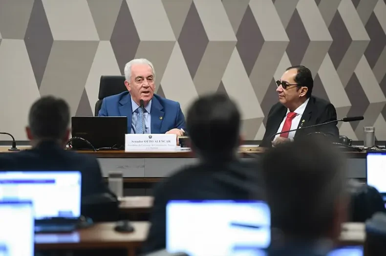 PEC do fim da reeleição volta ser pauta de comissão no Senado