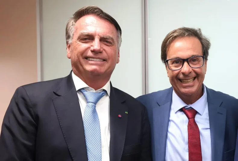 Ex-ministro alega gastos milionários de Bolsonaro e pede mais doações
