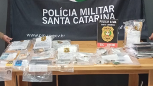 Operação prende sete pessoas e desarticula tráfico de drogas