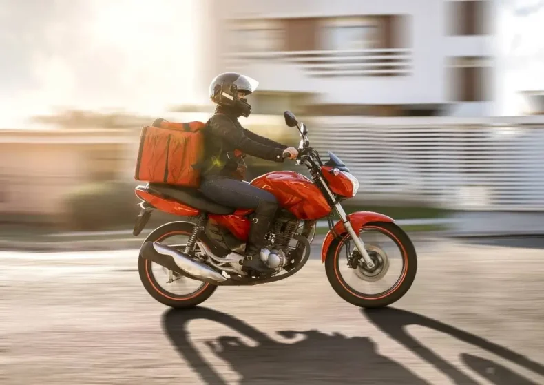 Florianópolis recebe 120 vagas de estacionamento para motos