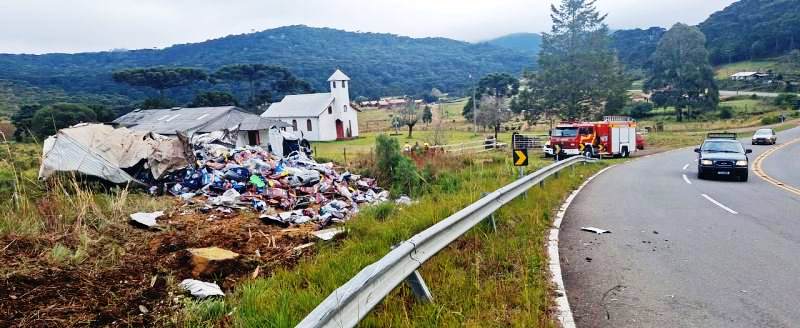 Caminhoneiro morre em acidente após ficar sem  freios na Serra da Mantiqueira