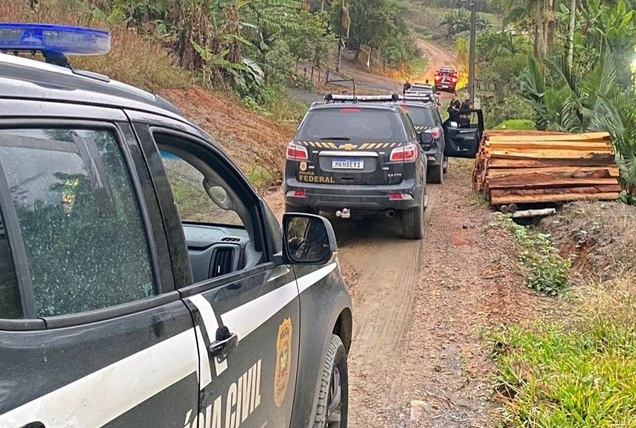 Vídeo: polícia cumpre 7 mandados relacionados a homicídio em reserva indígena