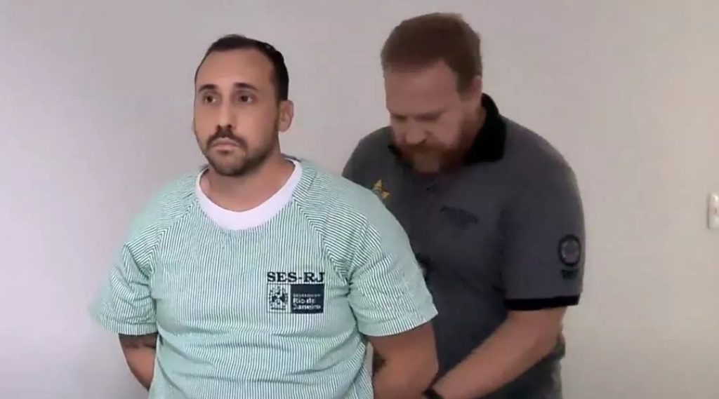Condenado a 30 anos médico que estuprou mulheres na sala de parto