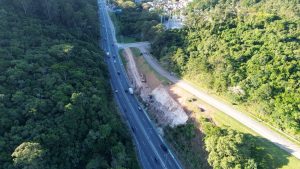 Florianópolis: obras de triplicação avançam na SC-401