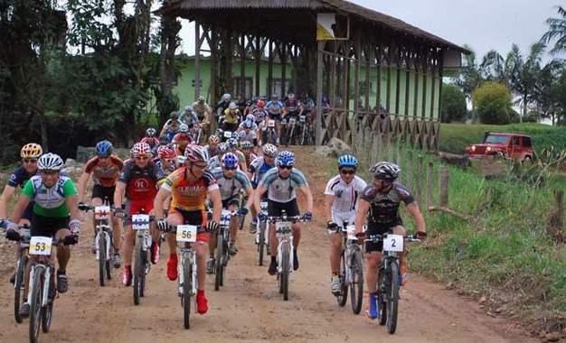 Volta a Santa Catarina em Mountain Bike ocorre no fim de semana