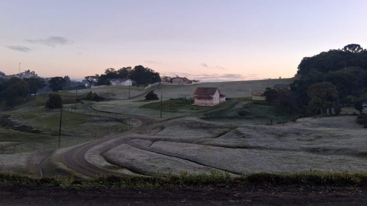 Alerta de frio em SC persiste até quinta-feira; confira previsão