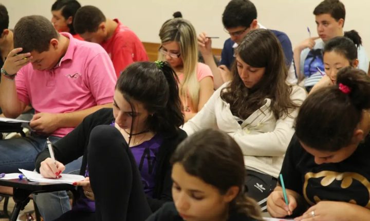 Inscrições para concorrer ao Prouni começam nesta segunda