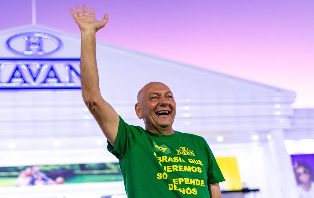 Havan nega valor de patrocínio da Copa 2026 na Globo e critica Folha de S.Paulo