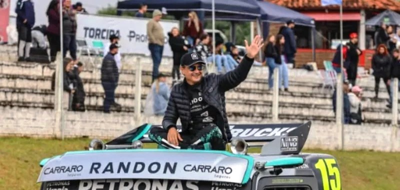 Piloto bicampeão da Fórmula Truck é preso em operação da PF