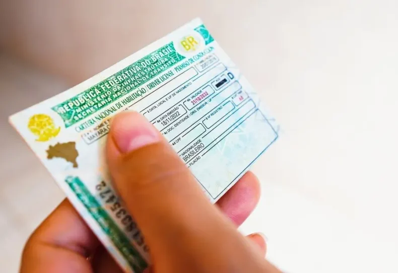 Nova CNH digital já permite tirar a primeira habilitação online