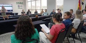 Profissionais de Enfermagem aprendem a identificar gestações de risco