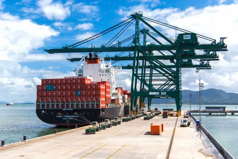 Santa Catarina bate recorde de exportações no 1º semestre de 2025