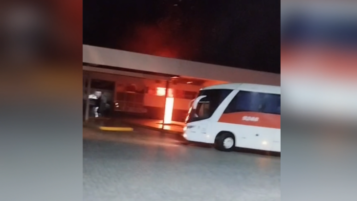 Vídeo: incêndio em rodoviária de cidade do Vale mobiliza bombeiros
