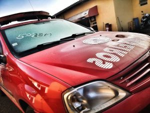 Jovem de 16 anos é esfaqueado após briga em frente à escola