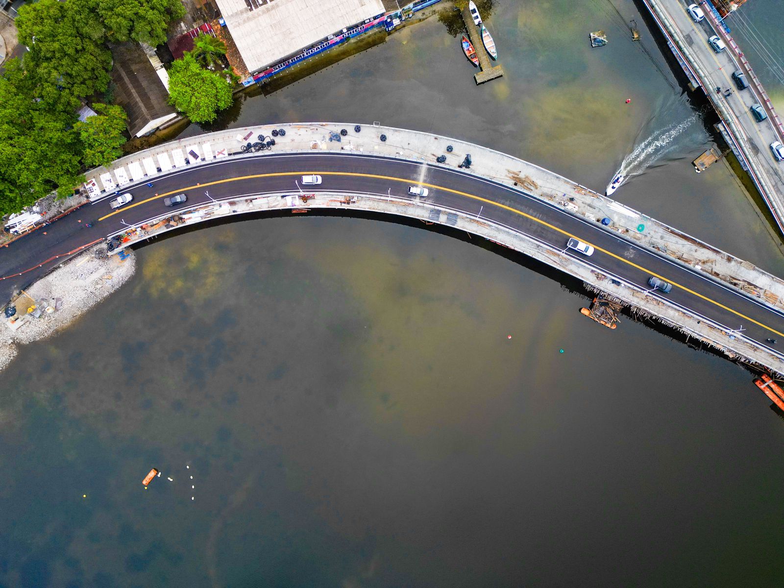 Governador e prefeito inauguram nova Ponte da Lagoa; trânsito está liberado