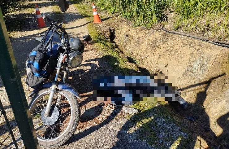 Autor de homicídio em Brusque se apresenta na delegacia e é liberado