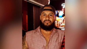 Homem morre após ser espancado por outros 7 na saída de bar em SC