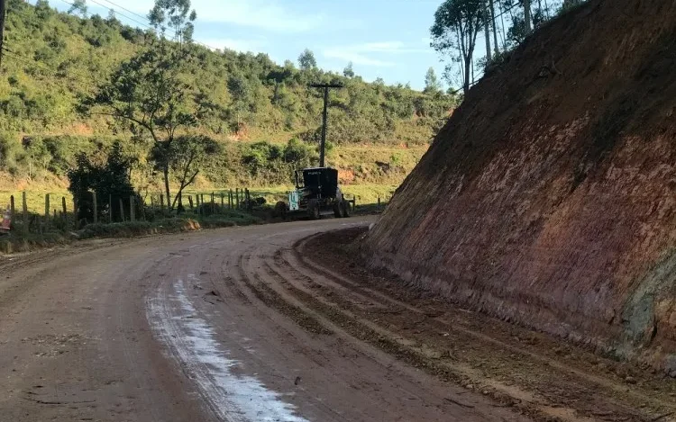 Pavimentação do acesso entre Brusque e Canelinha entra na pauta das prefeituras
