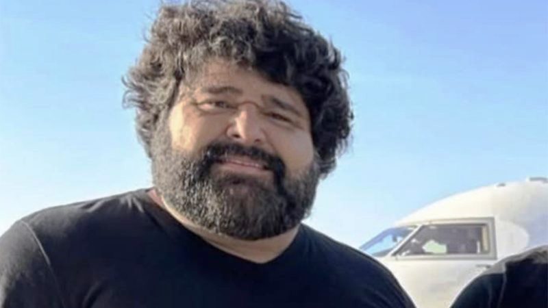 Cantor Fabiano Menotti sofre acidente de carro no interior de MG