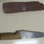 Idoso é preso após ameaçar nora com faca e quebrar janelas