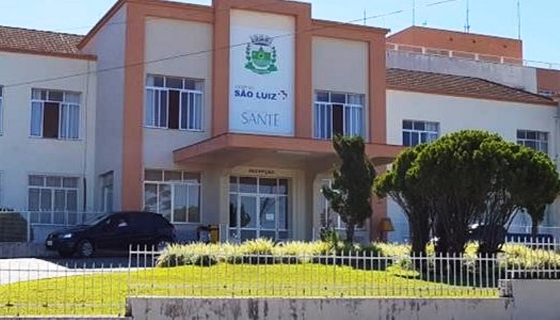 Médico é condenado a 30 anos de prisão por morte de paciente
