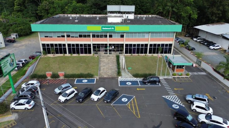 Antigo prédio da Unimed abrigará mais duas secretarias a partir de segunda