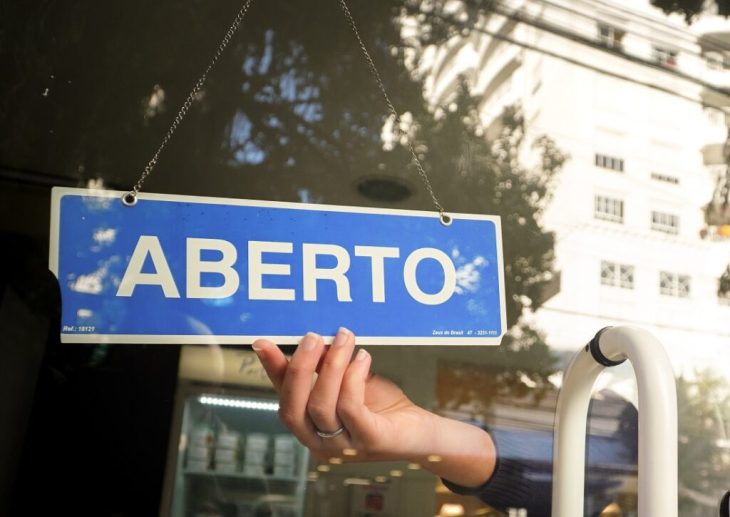 Abertura de empresas poderá ser realizada via WhatsApp em SC