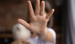 Padrasto é condenado por estupro de enteada, mas recorre em liberdade