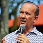 Jorginho Mello critica pedido de suspensão de deputados catarinenses
