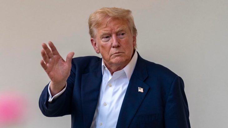 Trump anuncia tarifa de 25% sobre países que têm negócios com o Irã