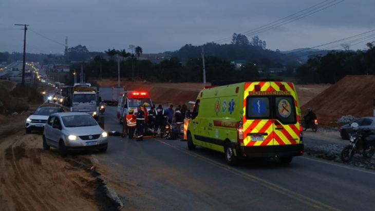 Acidente na BR-470  causa morte e lentidão no trânsito