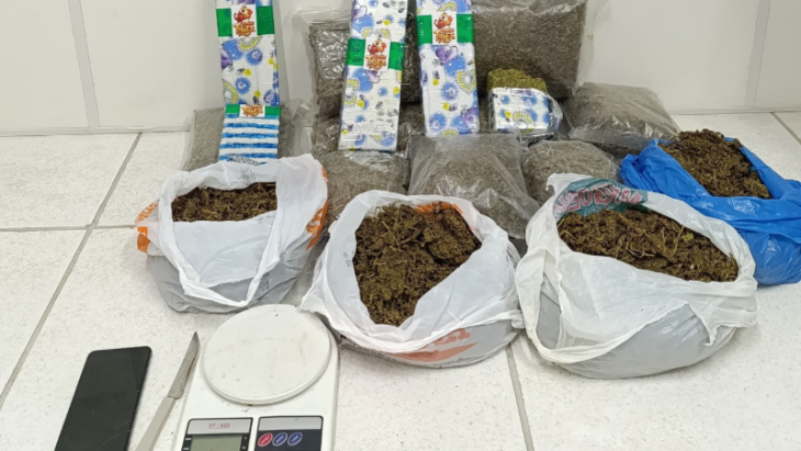 Foragido da Justiça é preso com cerca de 10 kg de maconha