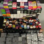 Cigarros eletrônicos e cogumelos alucinógenos são apreendidos no litoral