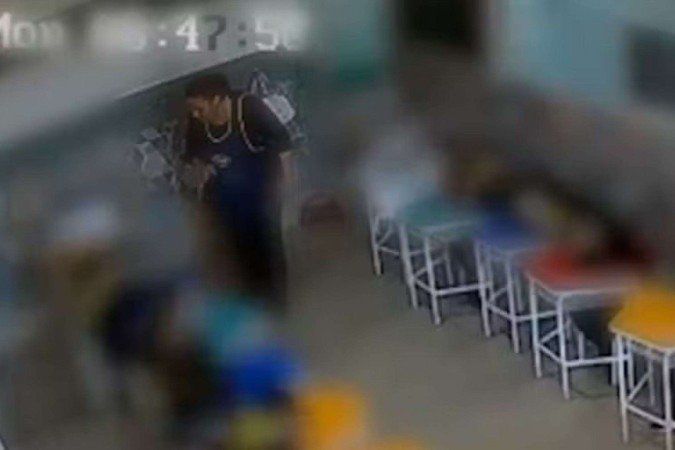 Professora que agrediu criança de 4 anos em escola é presa