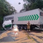 BR-470 está totalmente interditada em dois trechos devido a acidentes