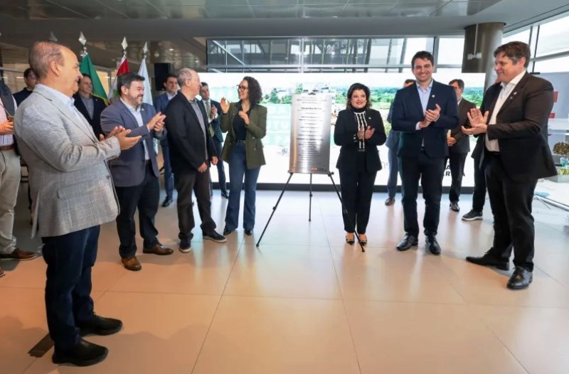 Jorginho Mello prestigia inauguração da nova sede administrativa do Sapiens Parque