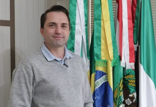 Prefeito catarinense é cassado pelo TSE