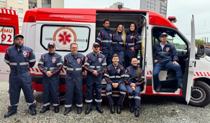 Balneário Piçarras inaugura serviço do SAMU
