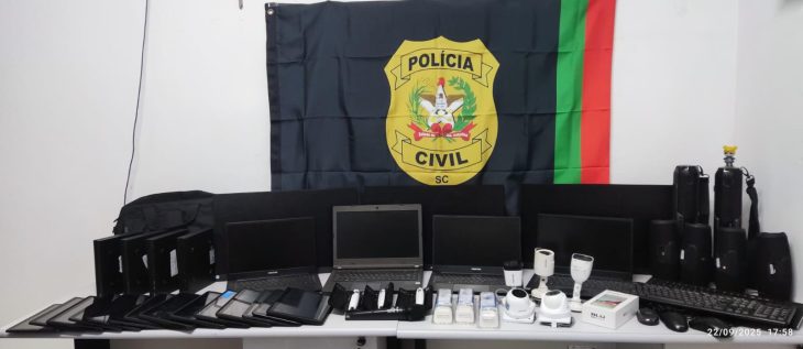 Polícia recupera material furtado de escola; três adolescentes confessaram o crime
