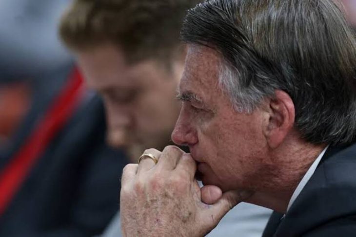 Bolsonaro é condenado a 27 anos e 3 meses de prisão
