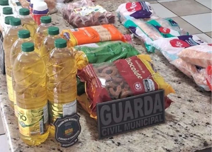 Vídeo: servidoras são flagradas desviando merenda escolar