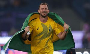 Atleta catarinense quebra dois recordes em um Mundial