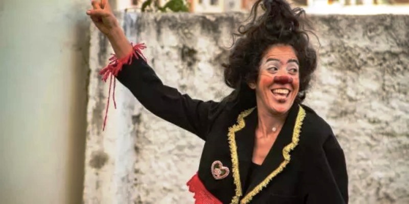 Justiça condena casal que matou artista de rua venezuelana