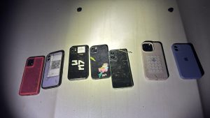 Trio estrangeiro é preso furtando celulares na Oktoberfest